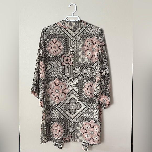 Women’s Tahari 3/4 Sleeve Patterned Kimono / Cover Up - Picture 6 of 9